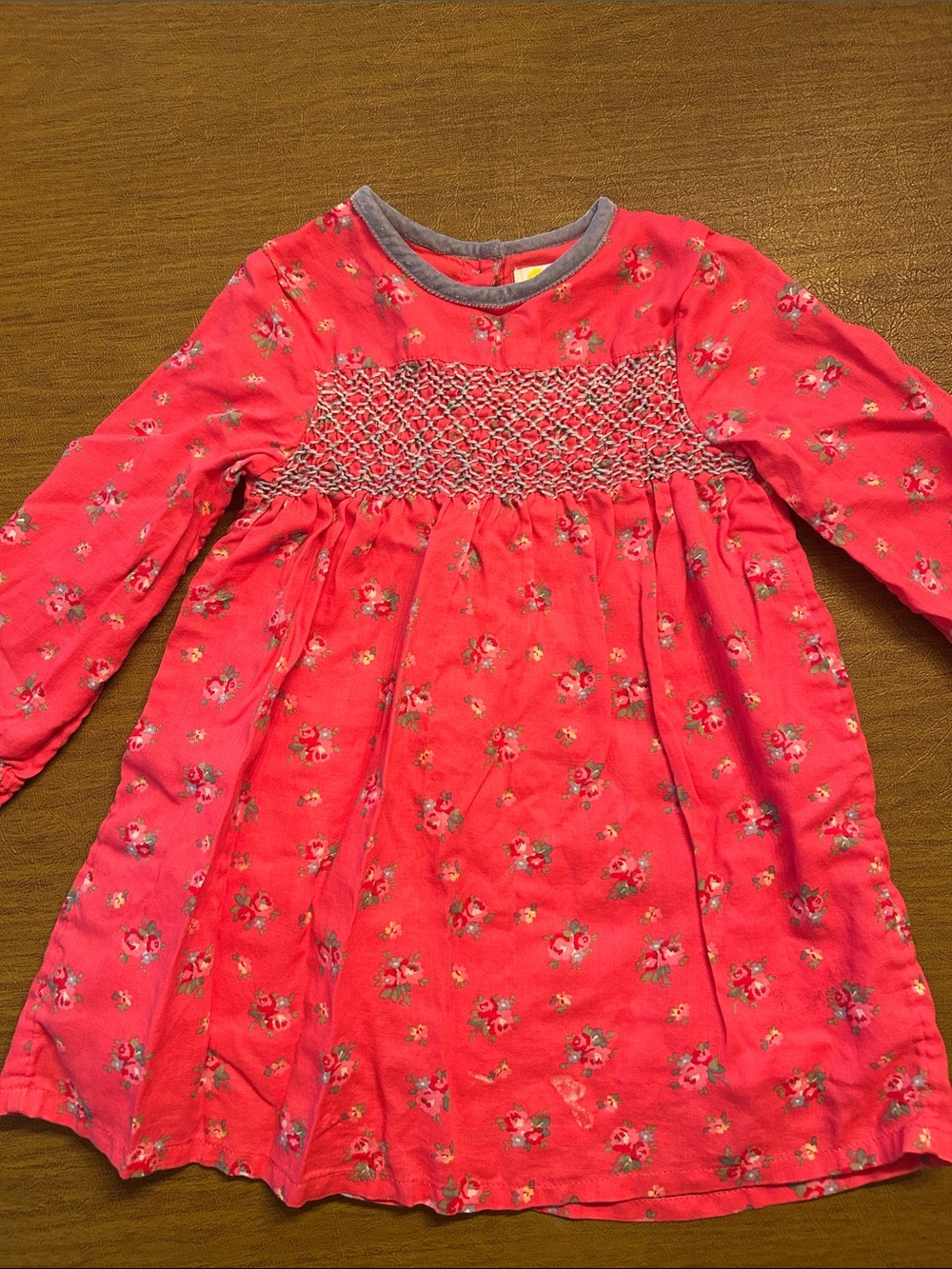 Baby Boden Girls Pink Floral Smocked Long Sleeve Dress size 18-24 months - Picture 2 of 3